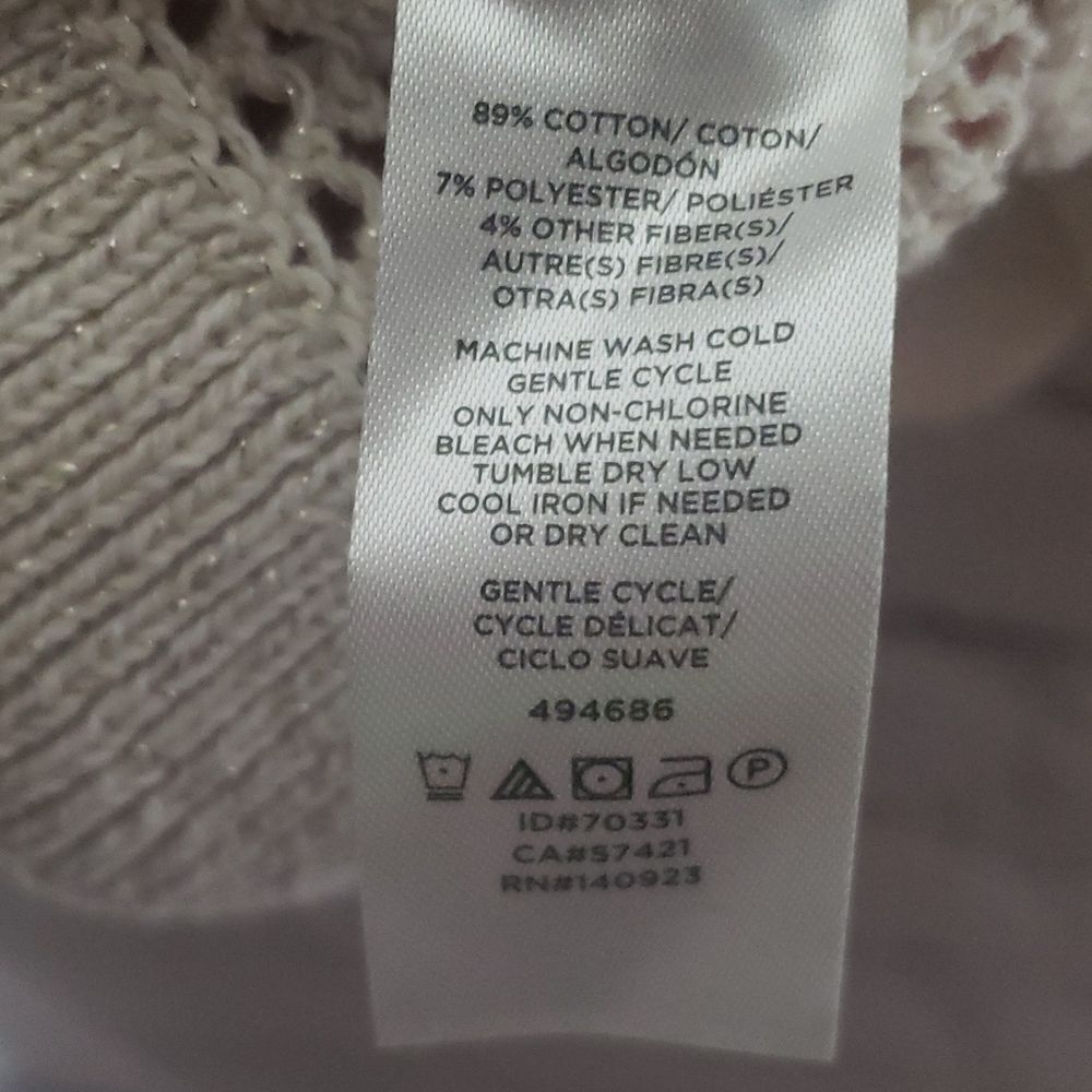 Loft Fishnet Button Up Top/Sweater - Picture 5 of 8